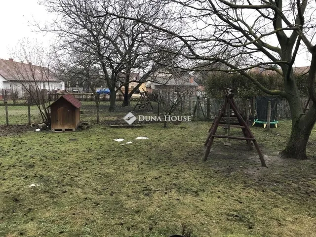 Eladó ház Lovasberény 124 nm
