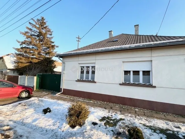 Eladó ház Lovasberény 81 nm