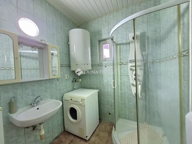 Eladó ház Soponya 93 nm