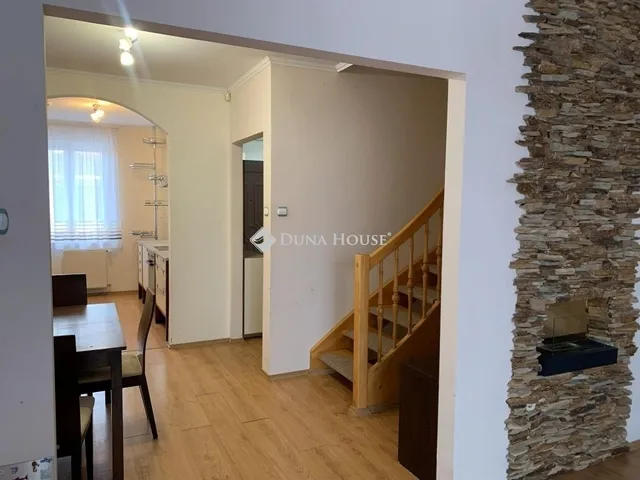 Eladó lakás Székesfehérvár, Öreghegy 100 nm