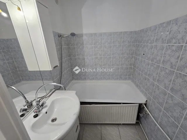 Eladó lakás Székesfehérvár, Belváros 49 nm