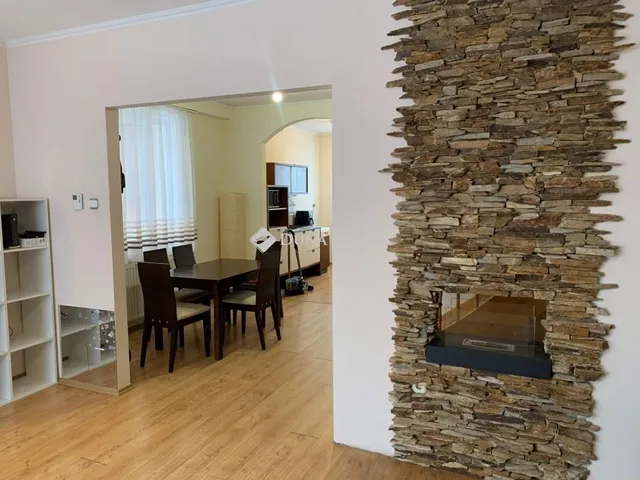 Eladó lakás Székesfehérvár, Öreghegy 100 nm