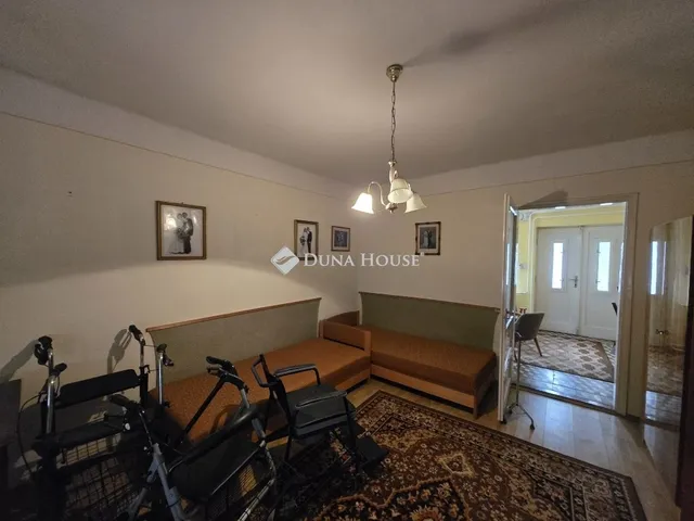 Eladó ház Úrhida 86 nm