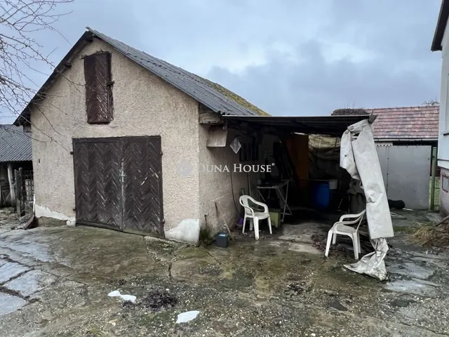 Eladó ház Bakonycsernye 76 nm