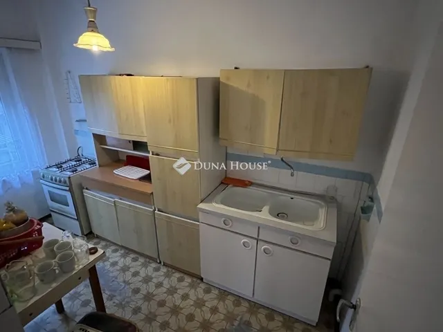 Eladó ház Bakonycsernye 76 nm