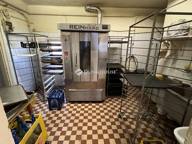 Eladó ház Sárkeresztúr 93 nm