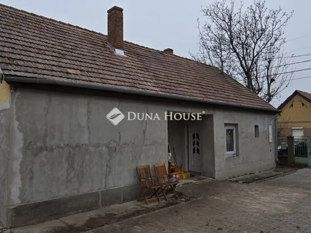 Eladó ház Sárosd 65 nm