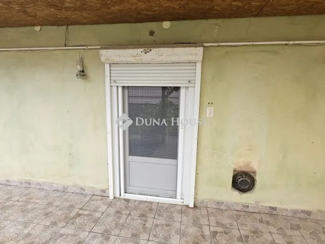 Eladó ház Lajoskomárom 68 nm