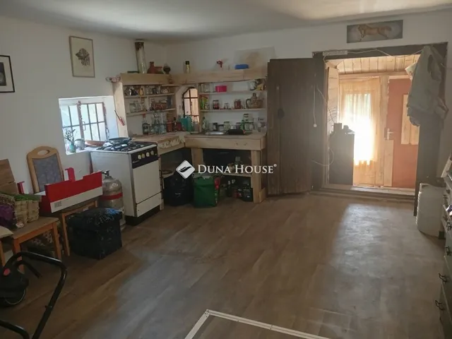 Eladó ház Sárkeresztes 69 nm