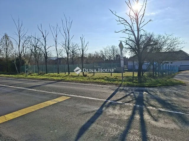 Eladó telek Székesfehérvár, Csala 753 nm