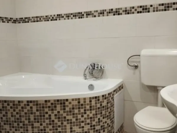 Eladó ház Csókakő 60 nm