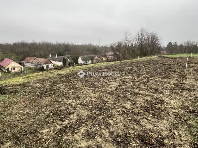 Eladó telek Jenő 1216 nm