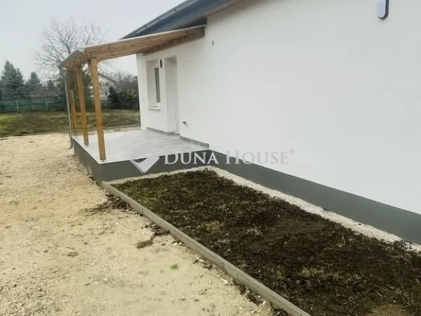 Eladó ház Gárdony 70 nm