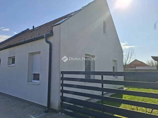 Eladó ház Lepsény 110 nm