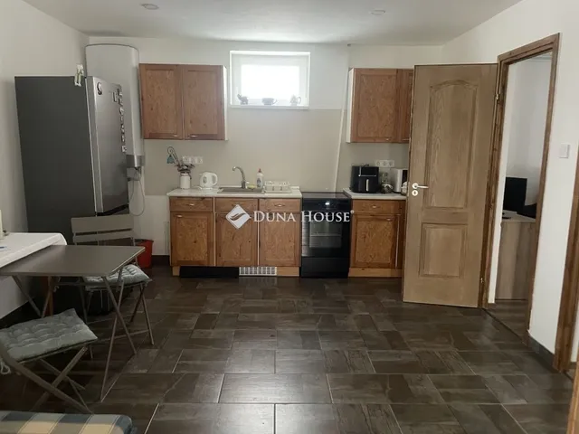 Eladó ház Csókakő 60 nm