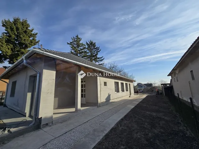 Eladó ház Szabadbattyán 101 nm