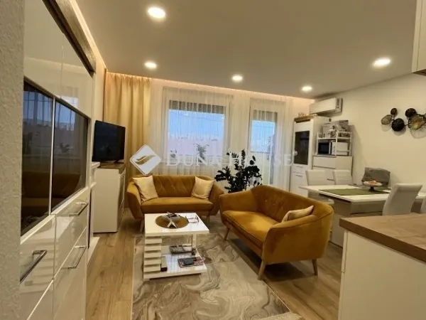 Eladó lakás Várpalota 52 nm