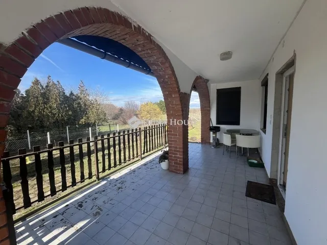 Eladó ház Gárdony 160 nm