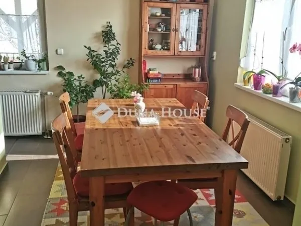 Eladó ház Úrhida 150 nm