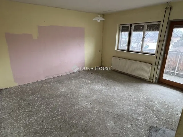 Eladó ház Sárbogárd 295 nm