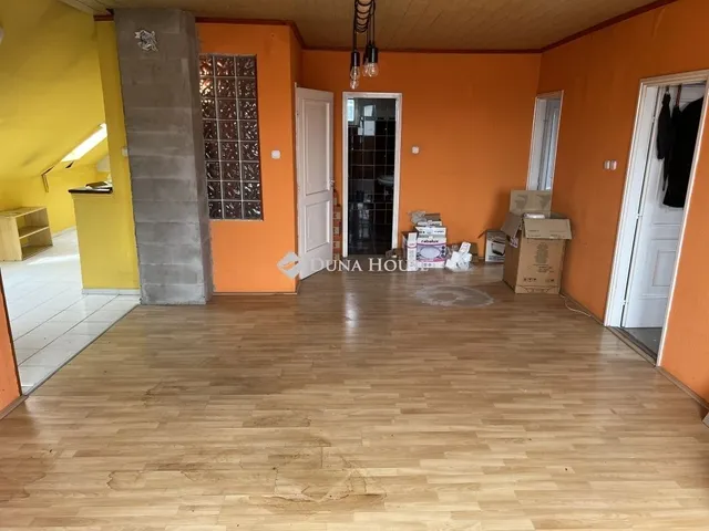 Eladó ház Sárbogárd 295 nm