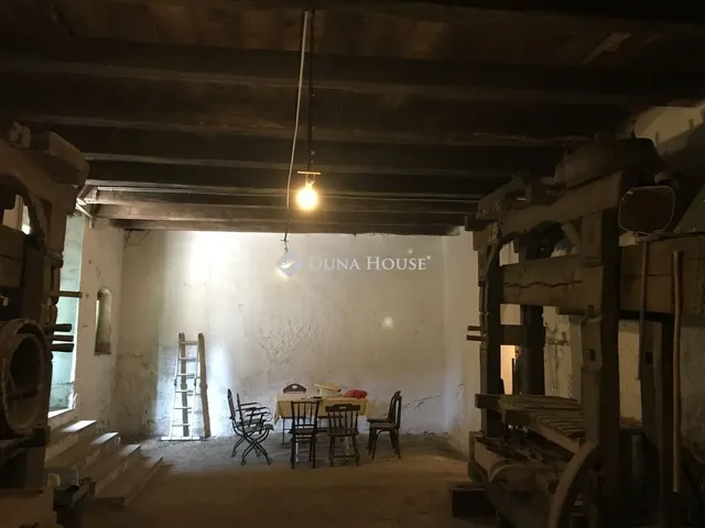 Eladó ház Mór 148 nm