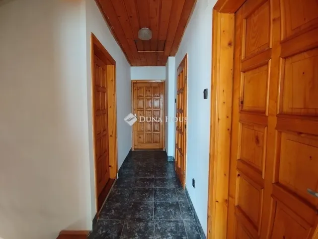 Eladó ház Gárdony 169 nm