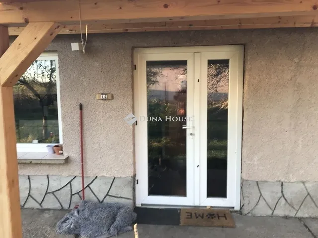 Eladó ház Nagyvenyim 78 nm