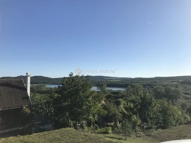 Eladó telek Fehérvárcsurgó 1414 nm