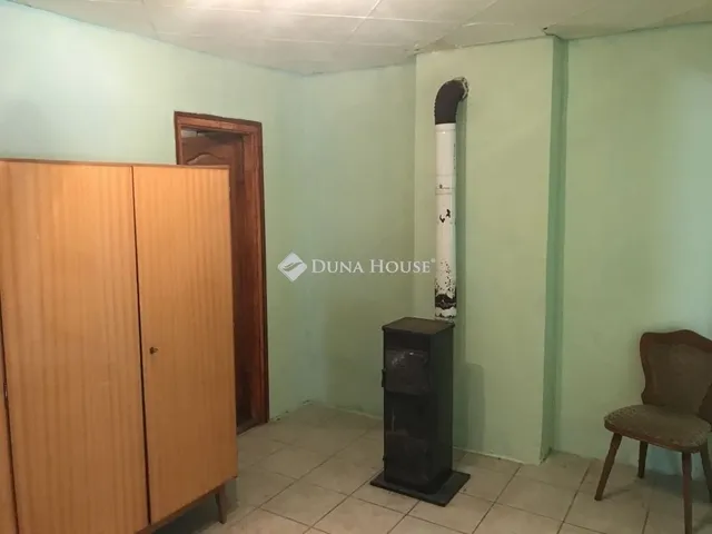 Eladó lakás Lovasberény 128 nm