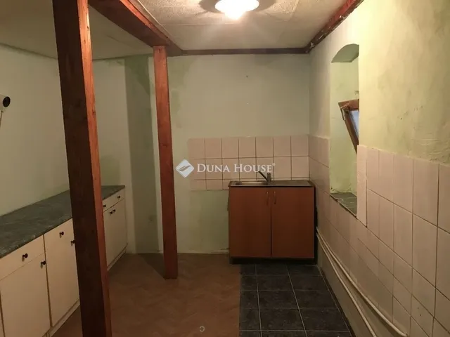 Eladó lakás Lovasberény 128 nm