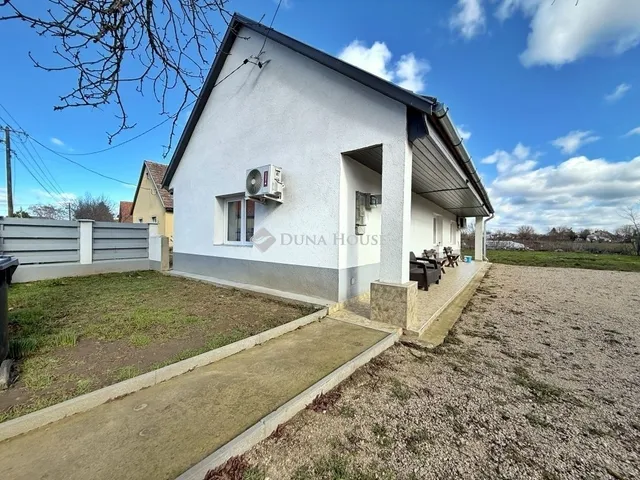 Eladó ház Aba 46 nm