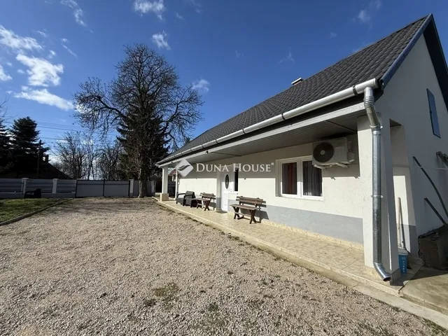 Eladó ház Aba 46 nm