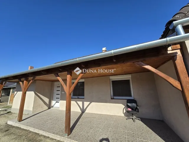 Eladó ház Sárbogárd 76 nm