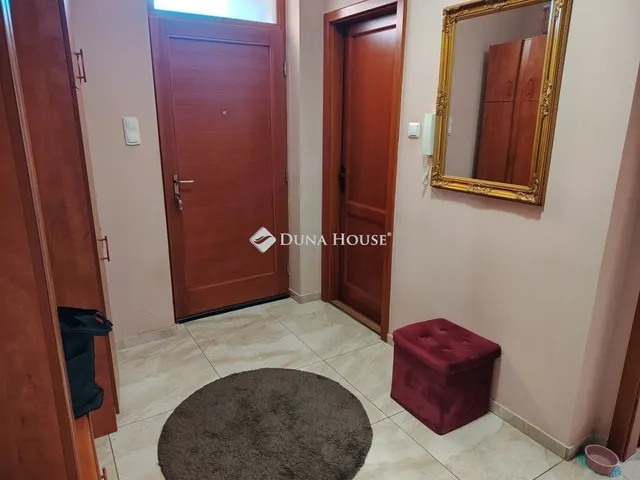 Eladó lakás Székesfehérvár 115 nm