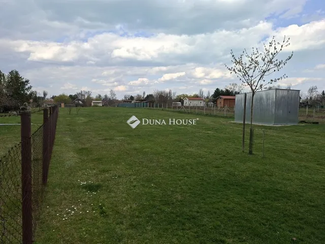 Eladó telek Zamárdi 3154 nm