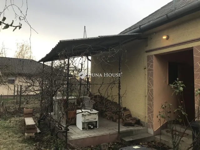 Eladó ház Sárbogárd 100 nm