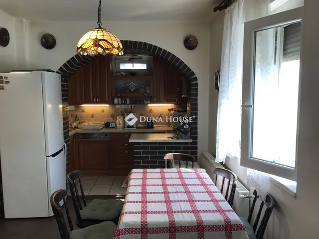 Eladó lakás Székesfehérvár 79 nm