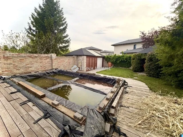Eladó ház Székesfehérvár 168 nm