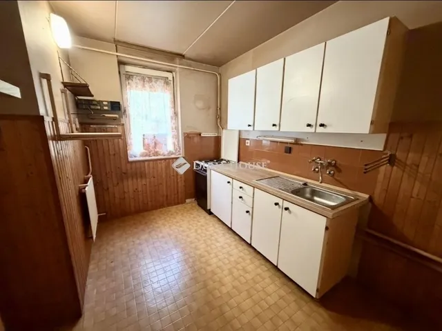 Eladó lakás Székesfehérvár, Öreghegy 132 nm
