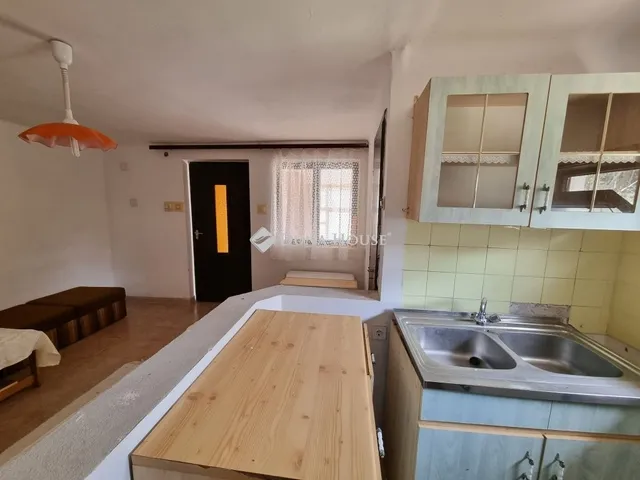Eladó nyaraló Pákozd 53 nm