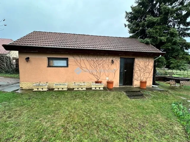 Eladó ház Székesfehérvár, Öreghegy 268 nm