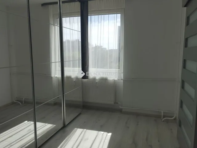 Eladó lakás Székesfehérvár, Belváros 60 nm