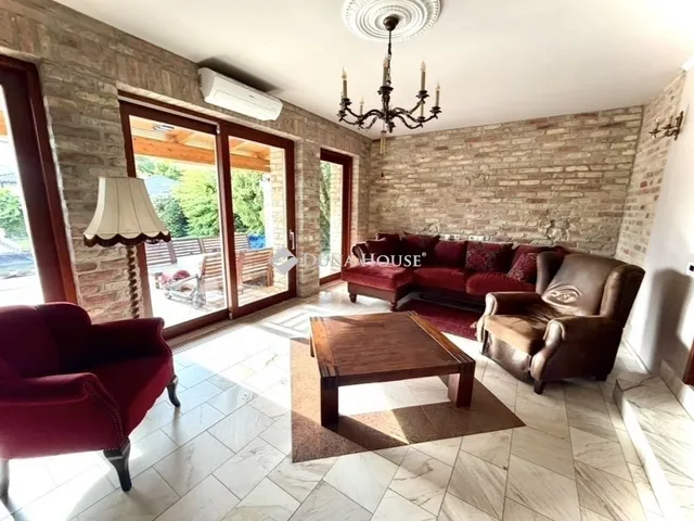 Eladó ház Székesfehérvár, Öreghegy 168 nm