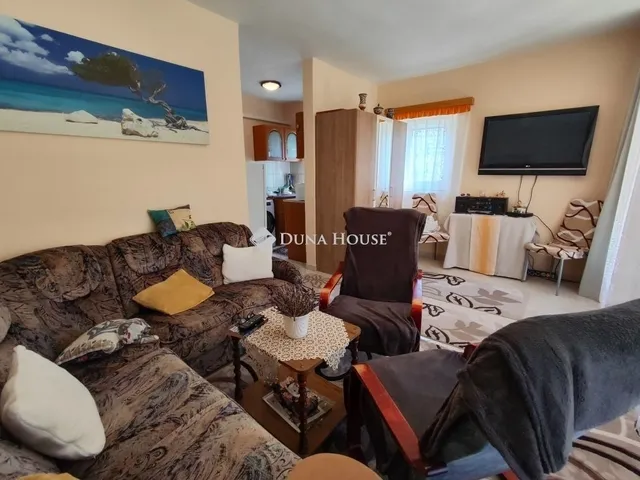 Eladó nyaraló Velence 36 nm