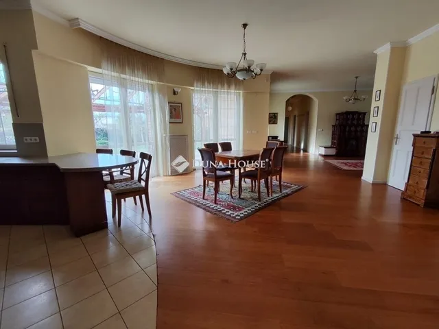 Eladó ház Gárdony 271 nm
