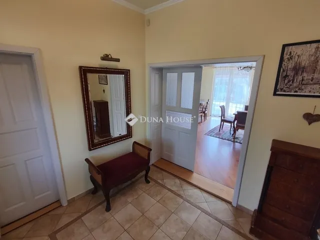 Eladó ház Gárdony 271 nm