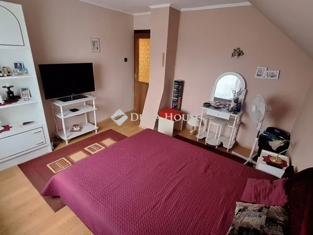 Eladó ház Aba 225 nm