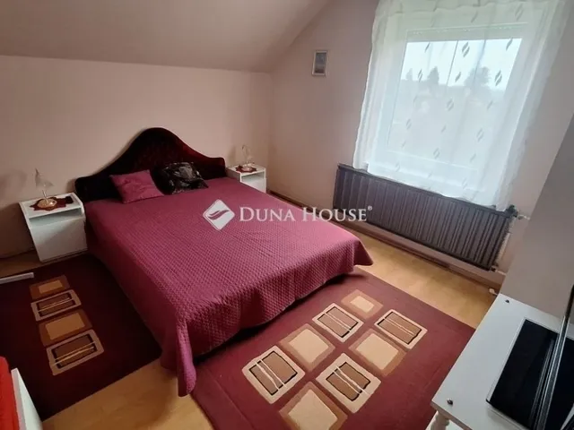 Eladó ház Aba 225 nm