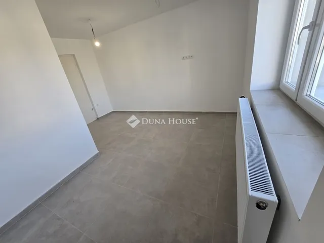 Eladó ház Szabadbattyán 101 nm